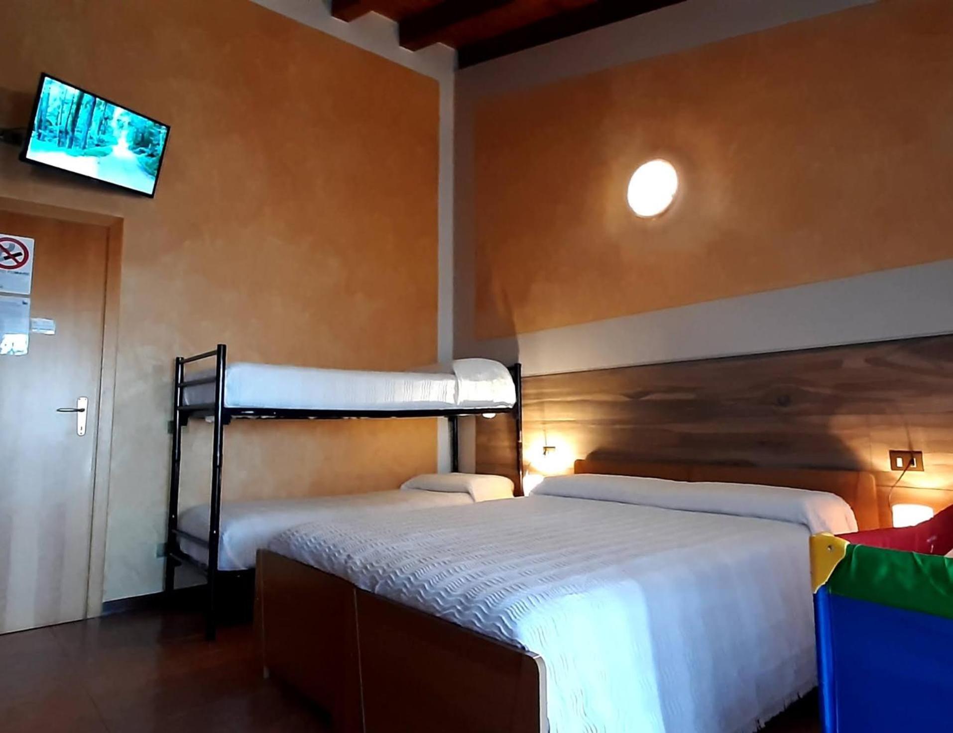 Agriturismo Dell'Altopiano Serle Kültér fotó