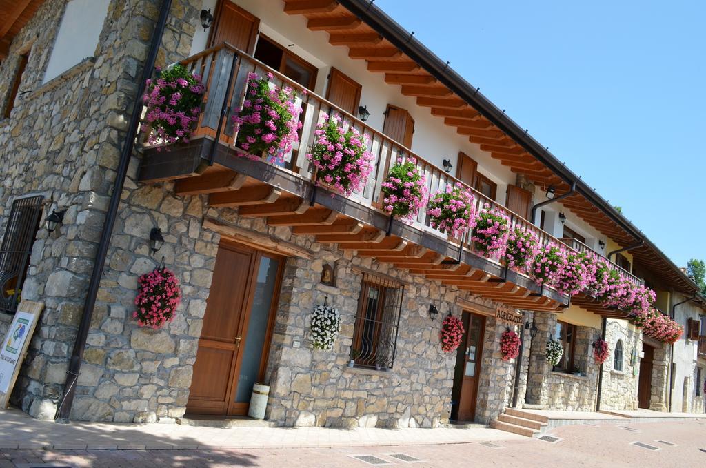 Agriturismo Dell'Altopiano Serle Kültér fotó